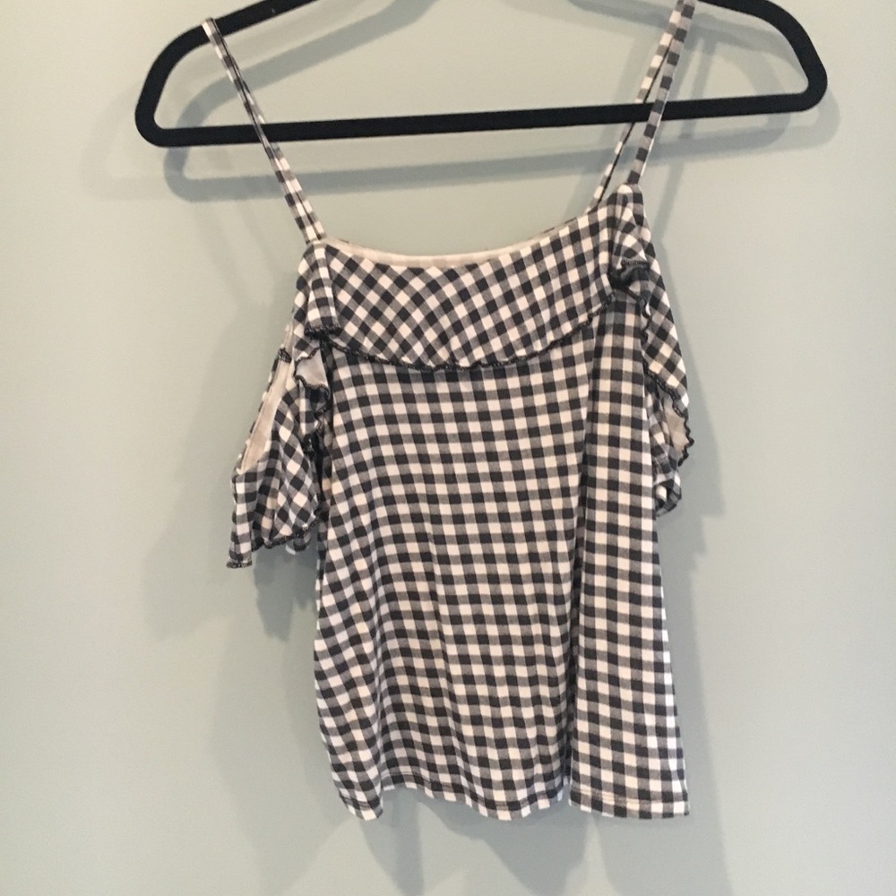 Soft and sexy American eagle cold shoulder top